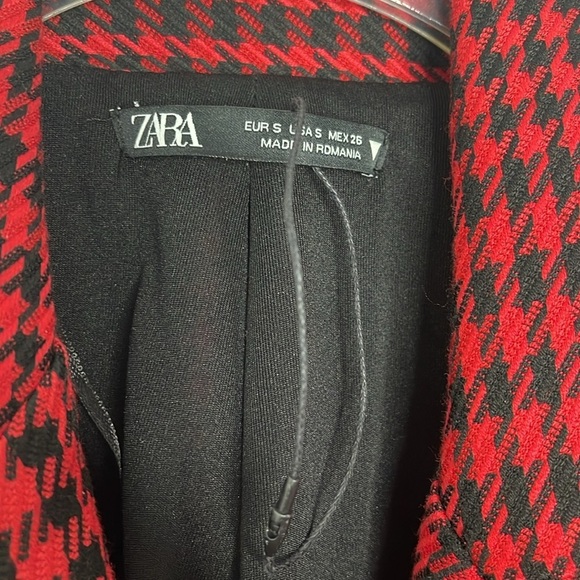 New Zara Red and Black Houndstooth Short, Suit Romper Size Small NWOT - Picture 3 of 7
